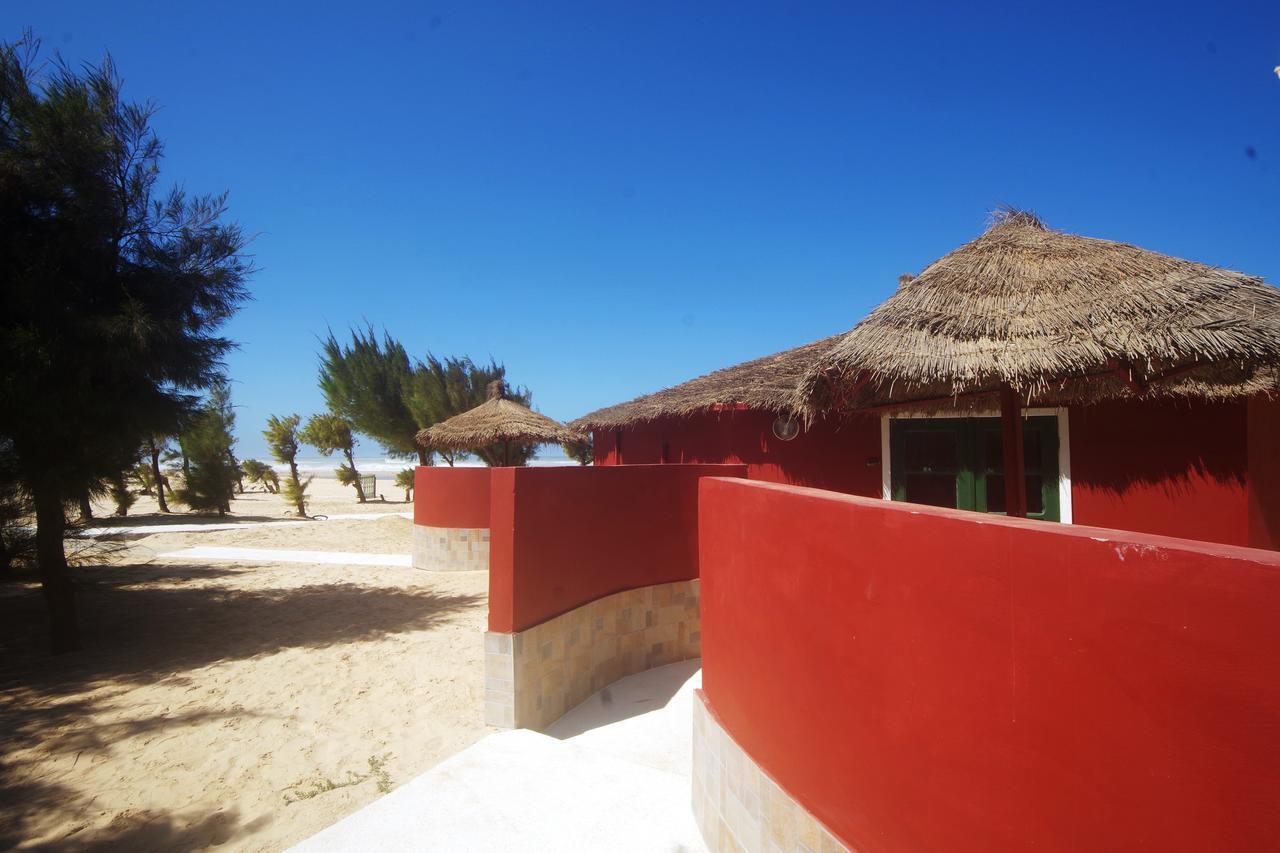 Diamarek Hotel Sur La Plage Saint-Louis Exteriér fotografie